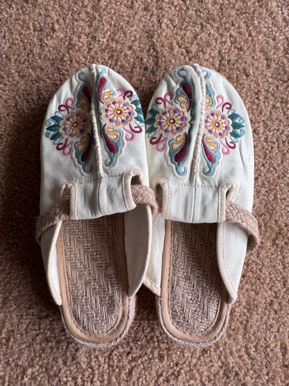 Cream Embroidered Slip-On Espadrilles with Floral Detail